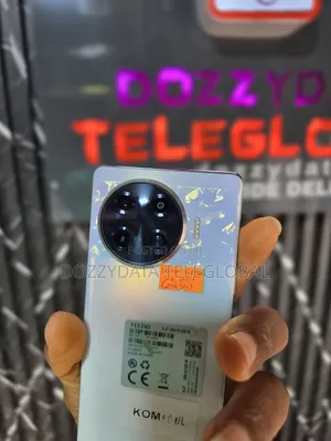Tecno Spark 20 Pro Plus 256 GB White