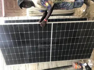 550w Broken Panels