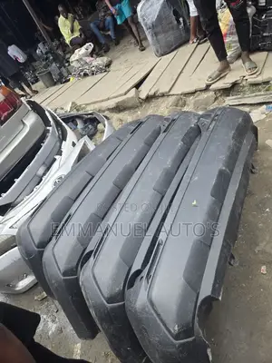Rav4 2020 Back Bumper Down