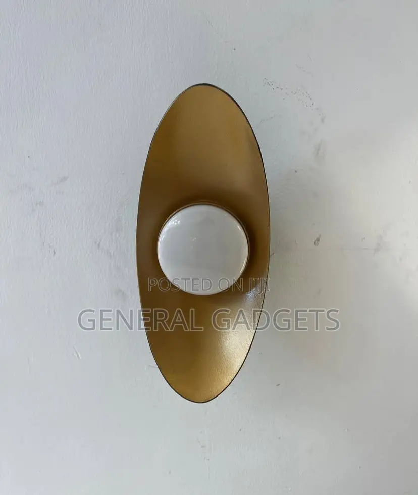 Indoor/Outdoor Wall Light