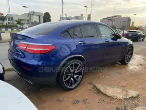 Mercedes-Benz GLC-Class 2019 Blue