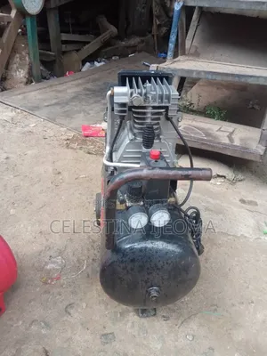Powerful Air Compressor Machine for Spray Painting and Air Nailer