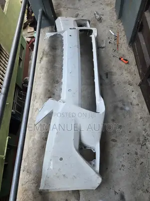 Empty Bumper Gs350 2015