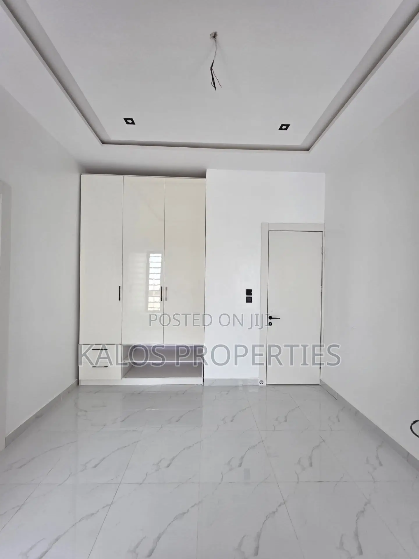 4 Bedroom Detached Duplex for Sale