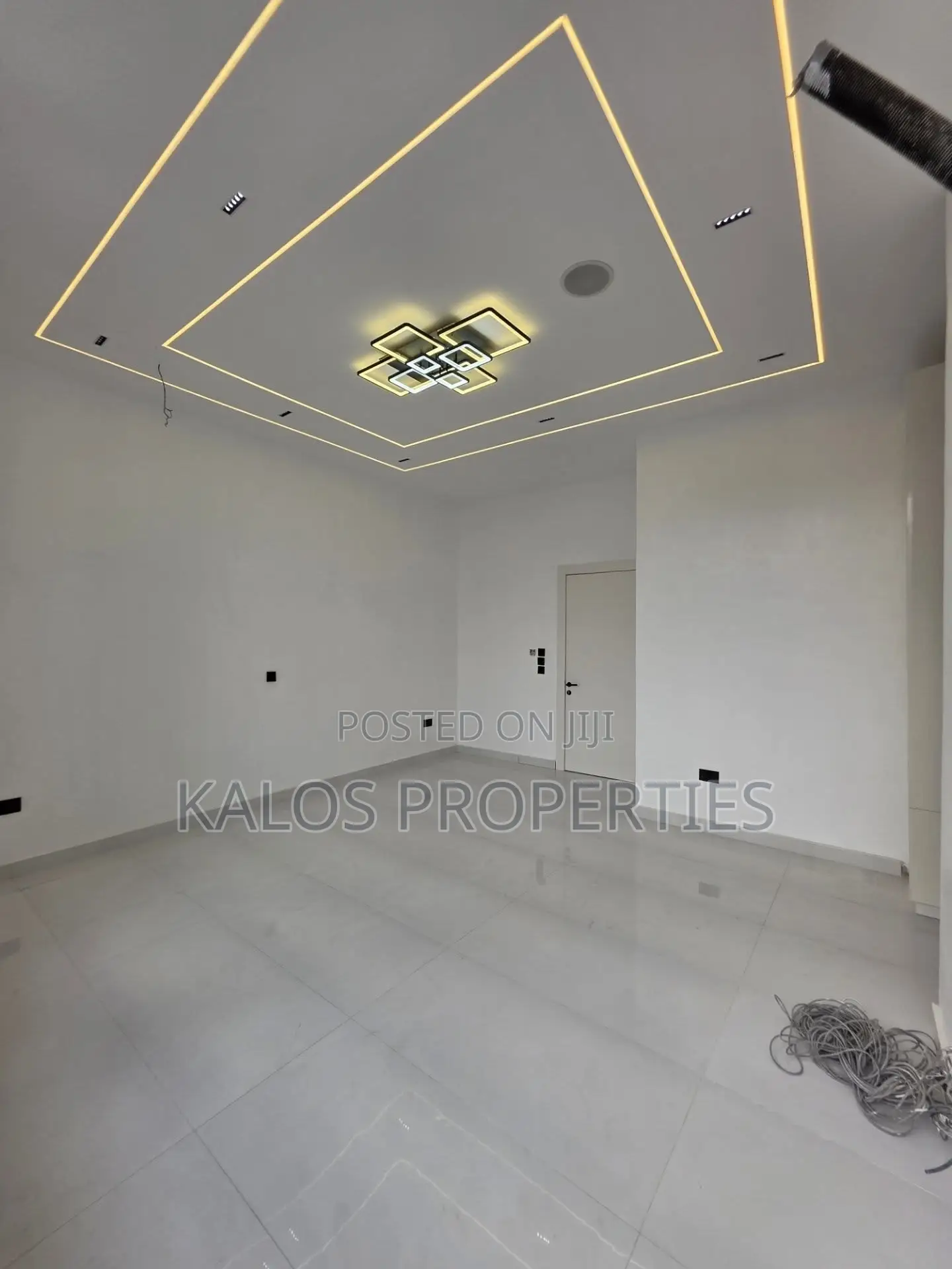 4 Bedroom Detached Duplex for Sale