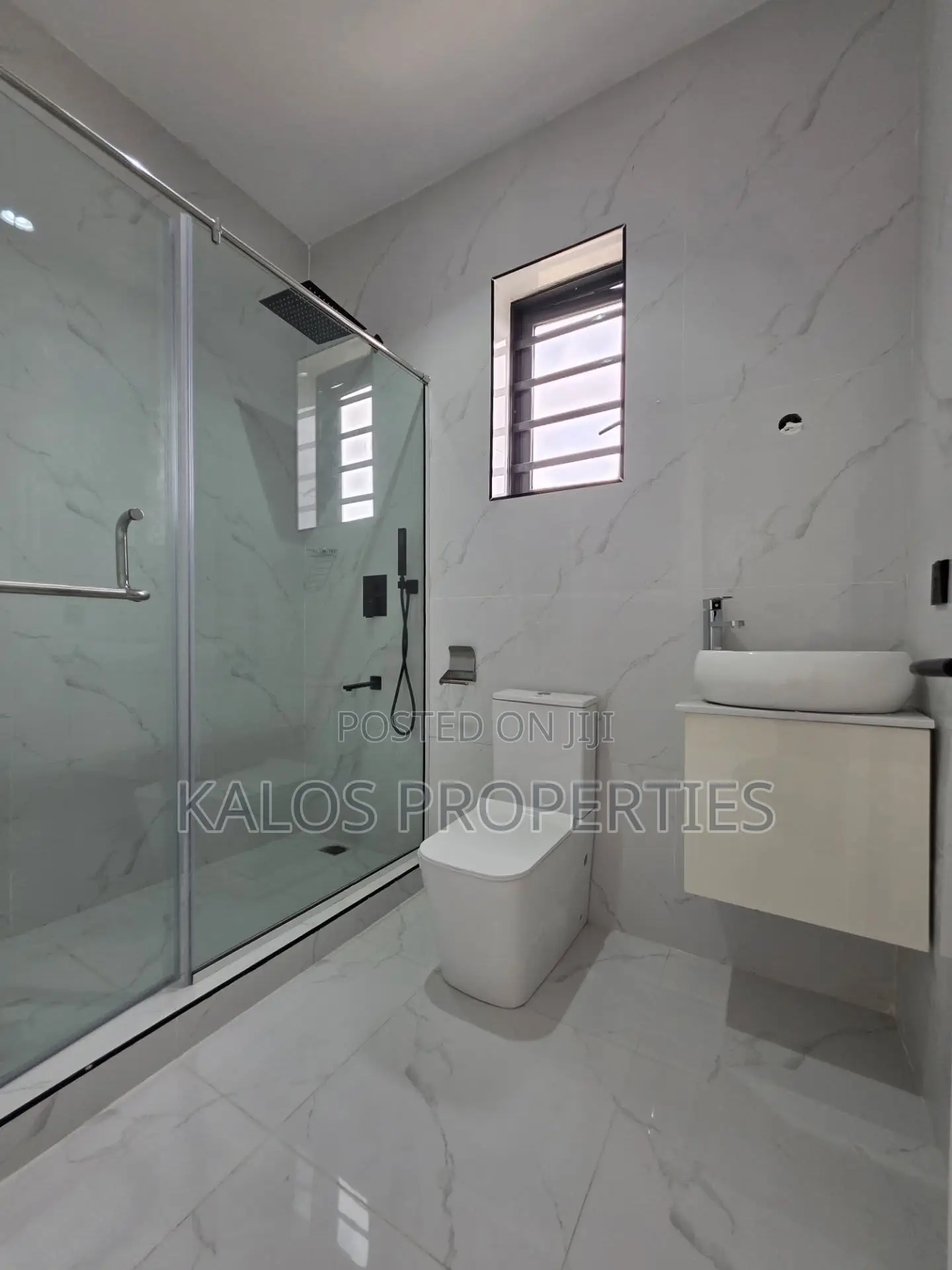 4 Bedroom Detached Duplex for Sale