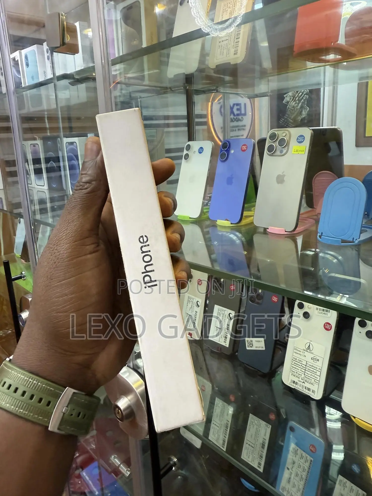 New Apple iPhone 16 Plus 128 GB Black