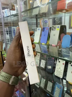 New Apple iPhone 16 Plus 128 GB Black