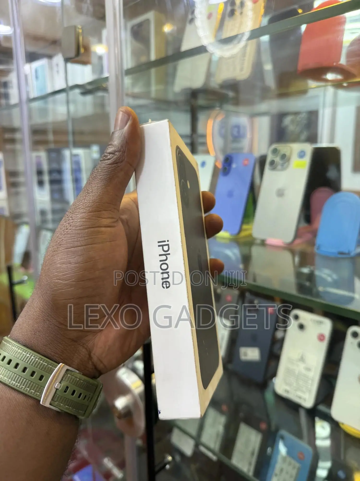 New Apple iPhone 16 Plus 128 GB Black