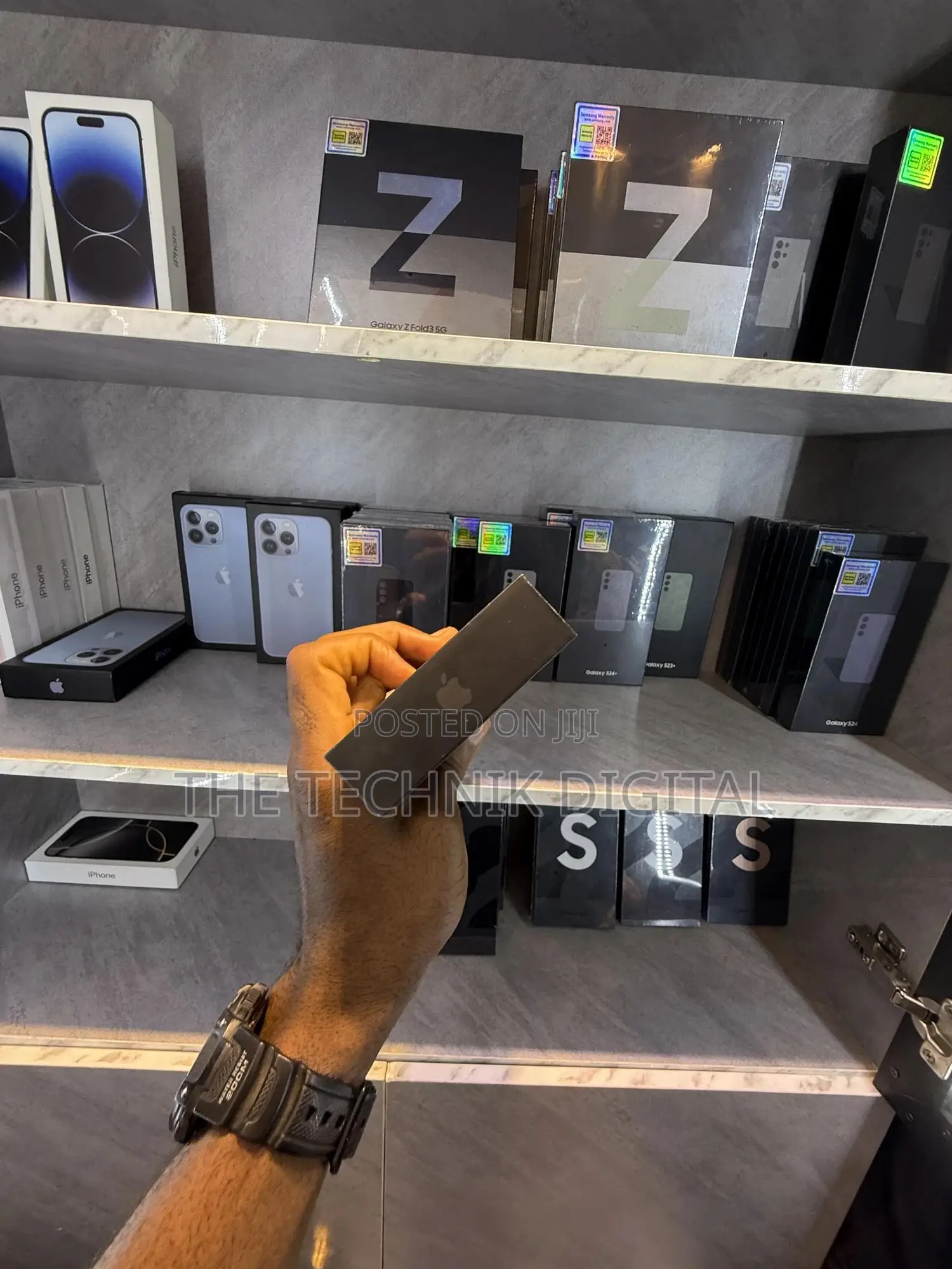 New Apple iPhone 13 Pro 256 GB Black