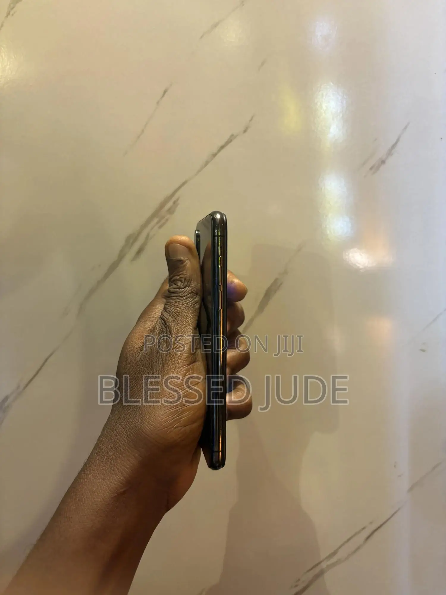 Apple iPhone XS 64 GB Black