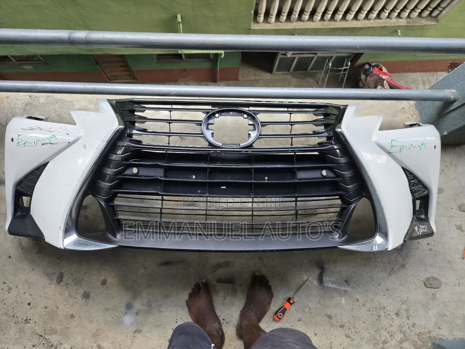 Complete Front Bumper Gs350 2017