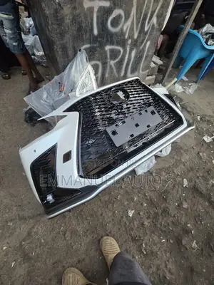 Bumper Nx200 2025