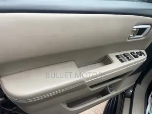 Honda Pilot EX-L 4dr SUV 4WD w/Rear Entertainment (3.5L 6cyl 5A) 2014