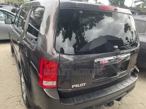 Honda Pilot EX-L 4dr SUV 4WD w/Rear Entertainment (3.5L 6cyl 5A) 2014