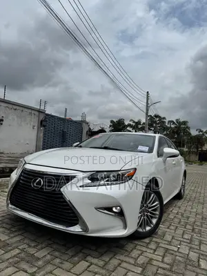Lexus ES 350 FWD 2014 White