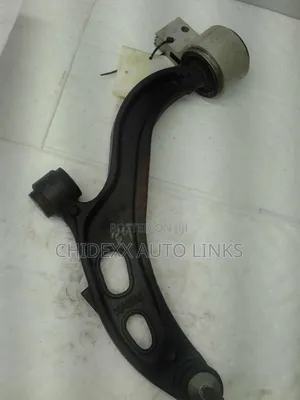 Front Lower Arms Ford Taurus 2013