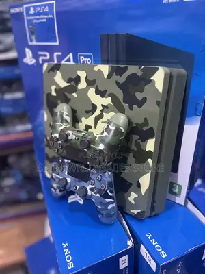 Ps4 Slim With 2 Pads Plus 13 Games Installed