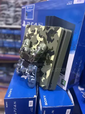 Ps4 Slim With 2 Pads Plus 13 Games Installed