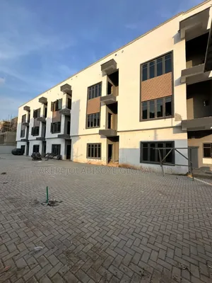 4bdrm Duplex in Gaduwa Abuja for sale