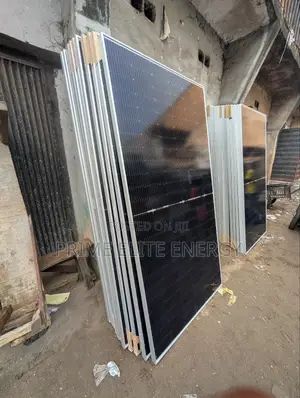 Jinko 600watts Mono-crystalline Solar Panels