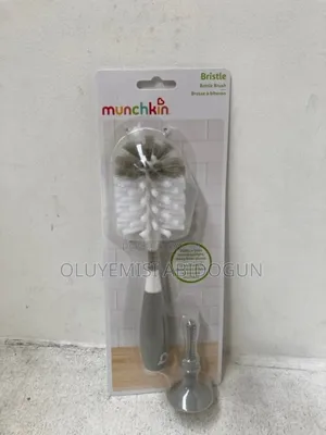 Munchkin Bristle Bottle Brush