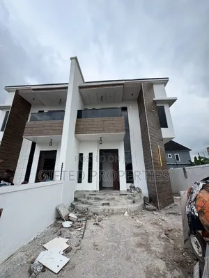 Furnished 3bdrm Duplex in Shell Co Operative, Port-Harcourt for sale