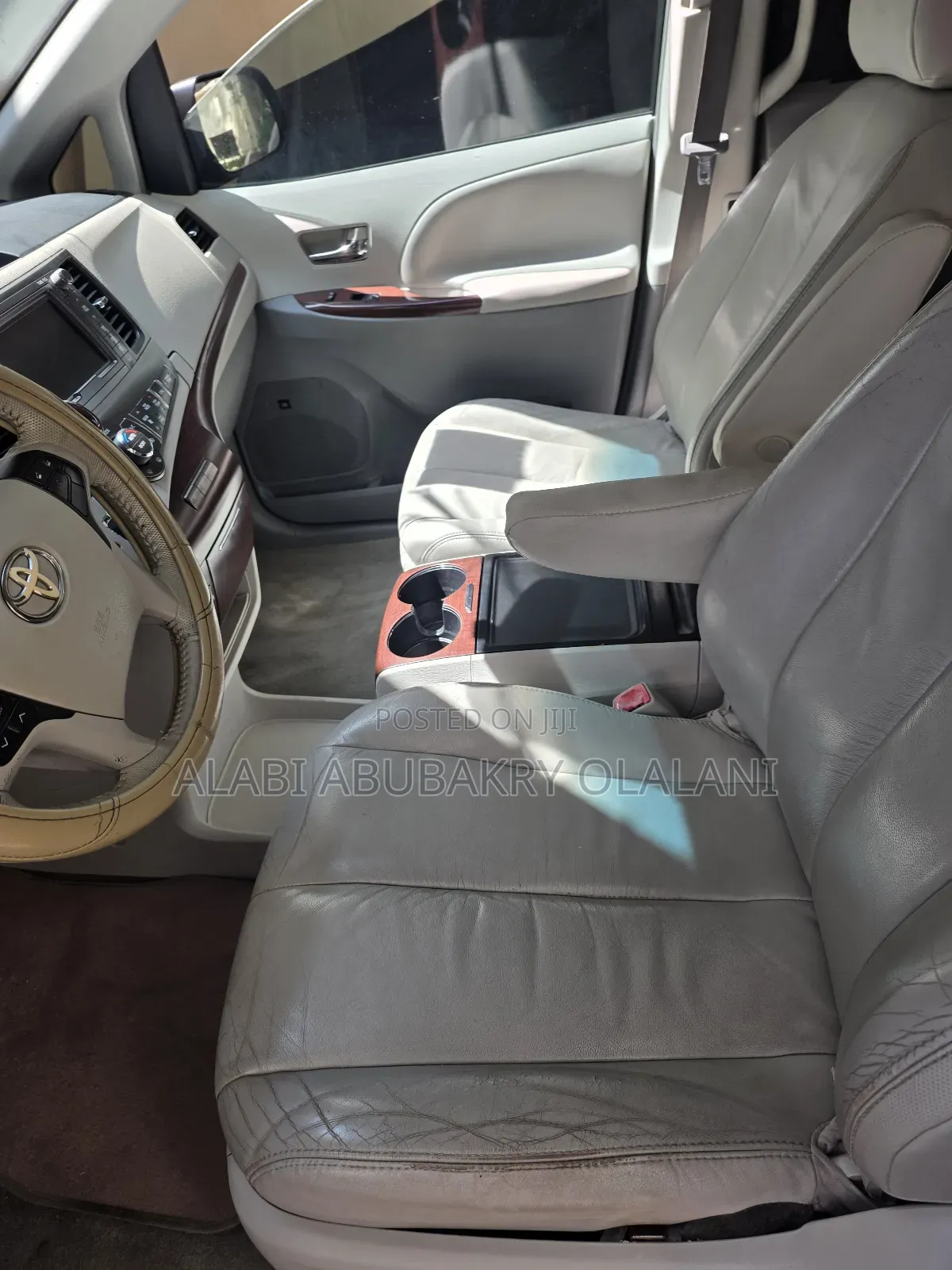 Toyota Sienna 2012 Black