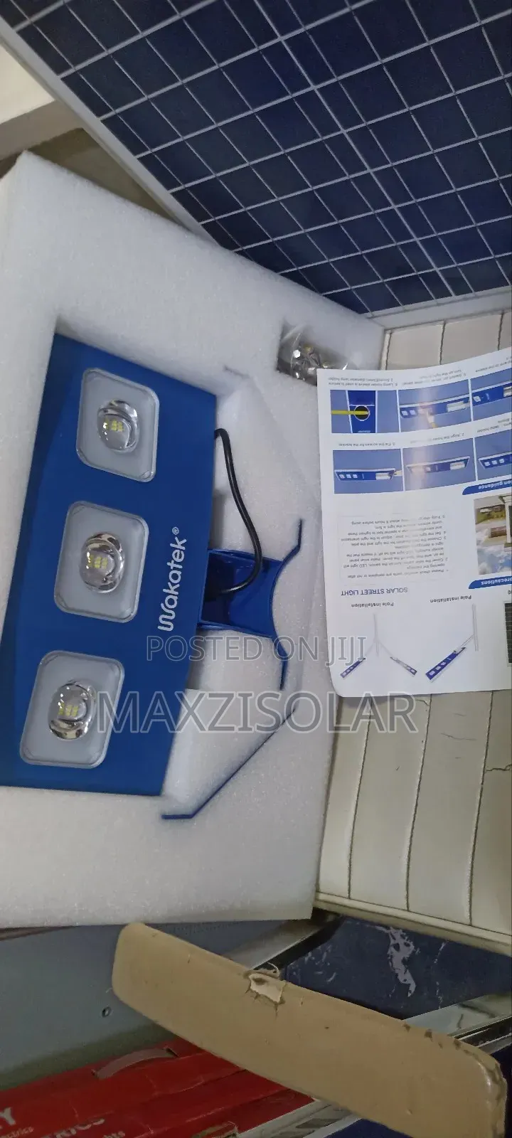 300 Watts Wakatek Flood Light