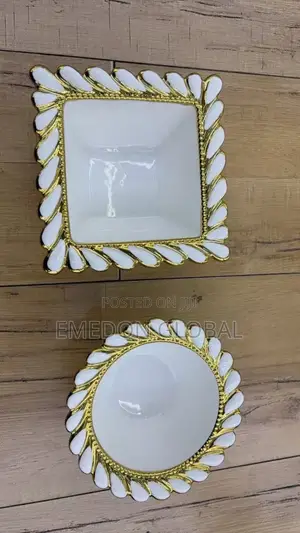 Luxury Quality Gold Plate Round and Square, Dozen
