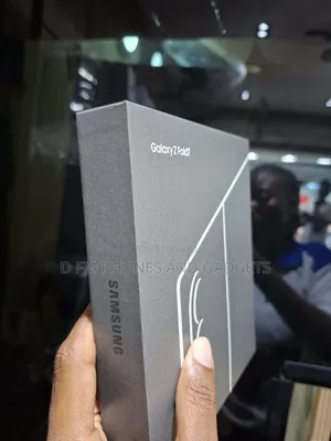 New Samsung Galaxy Z Fold7 256 GB Black