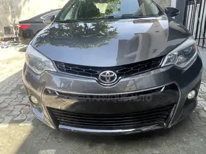 Toyota Corolla S 4dr Sedan (1.8L 4cyl CVT) 2015 Gray