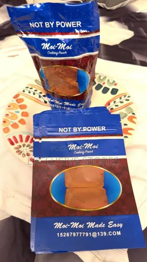 Moi Moi Pouch