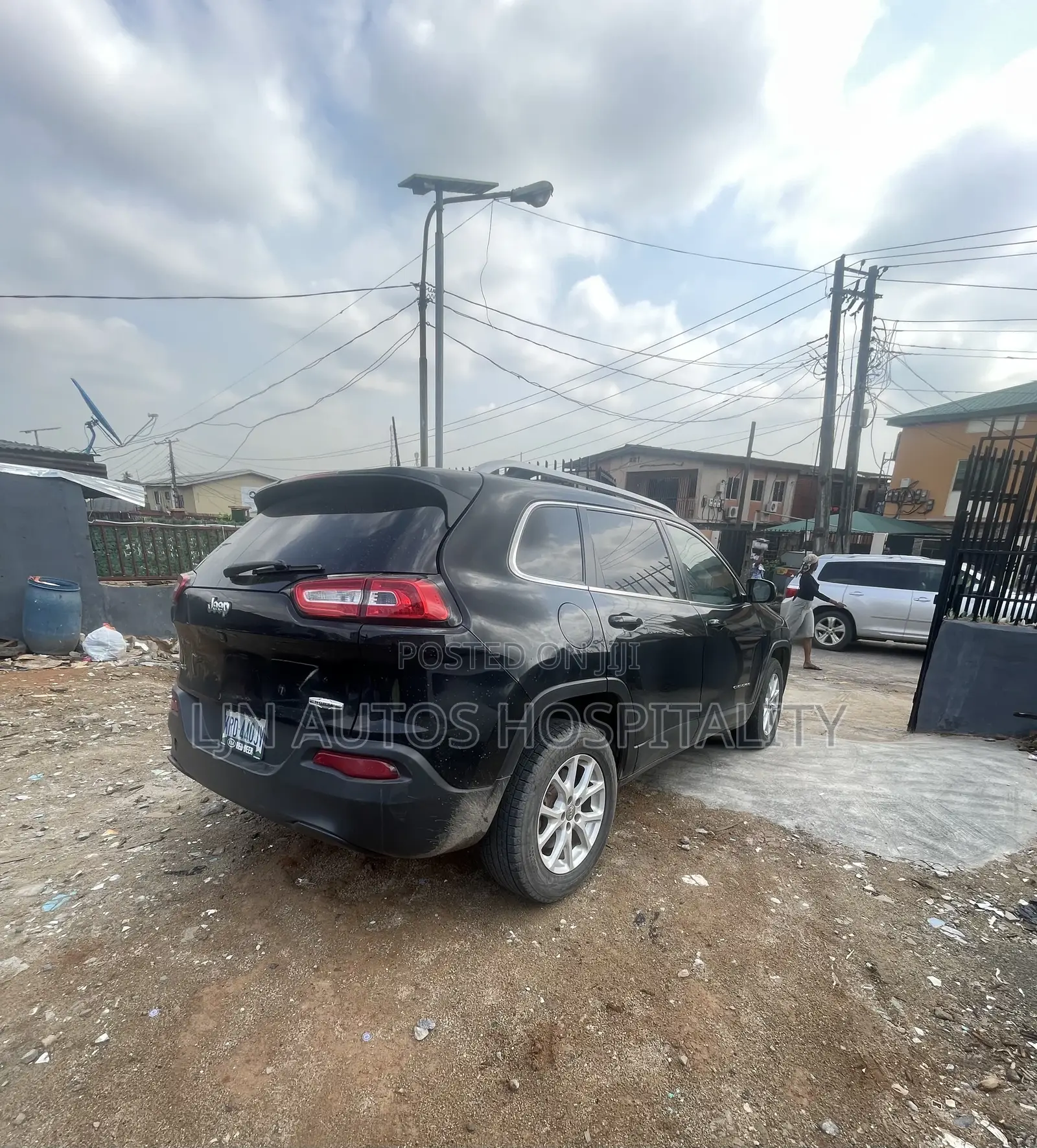 Jeep Cherokee Sport 4x4 2017 Black