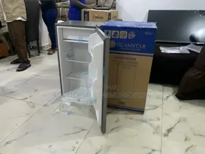 Glamstar 90 L Compact Refrigerator With Freezer Compartment