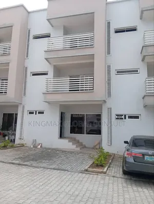 4bdrm Duplex in Utako Abuja for rent
