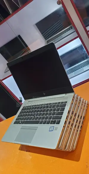 Laptop HP EliteBook 840 G5 8GB Intel Core I5 SSD 256GB