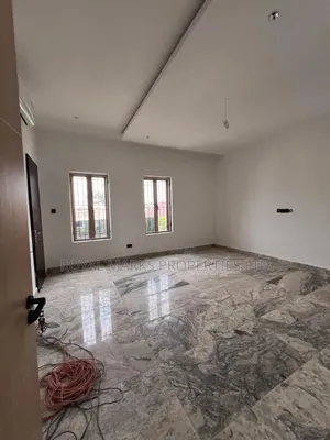 6bdrm House in Zone 1 / Wuse for sale