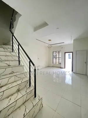2bdrm Duplex in Ikota Vill Estate, Lekki for rent