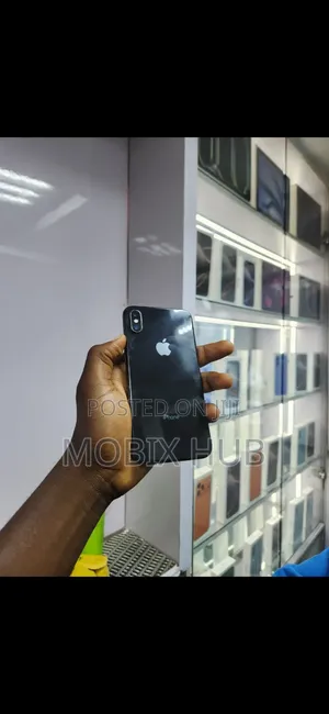 Apple iPhone X 64 GB Black