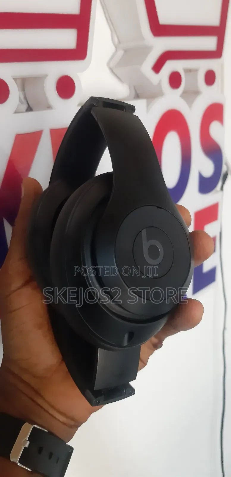 Beats Studio Pro Premium Wireless Noise Cancelling Headphone