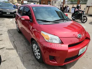 Scion xD Base 2008 Red