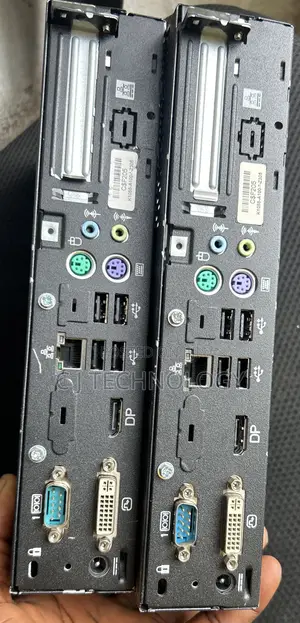 Desktop Computer Fujitsu Futro S720 4GB AMD SSD 16 GB