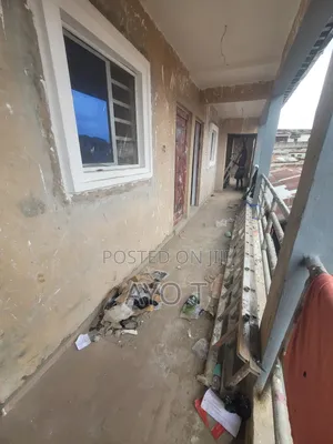Studio Apartment in Bariga for rent