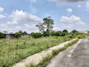 For Sale: One Half (11⁄2) Plots at Gra Phase 8 , Eliozu Ph