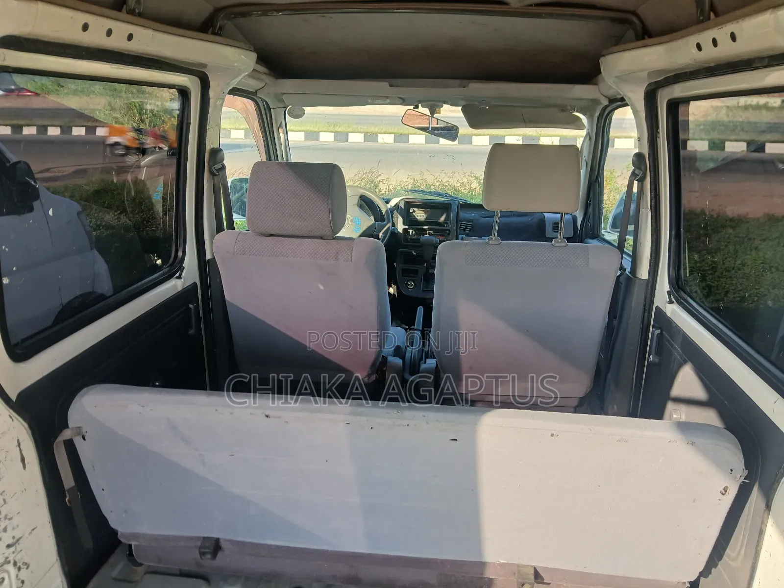 Daihatsu Hijet 2010 White