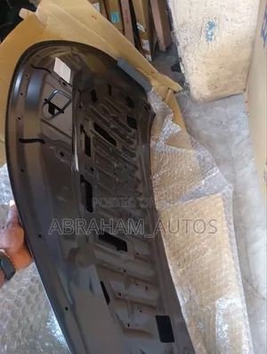 Bonneth/Hood for Toyota Sienna 2022 Available as Seen