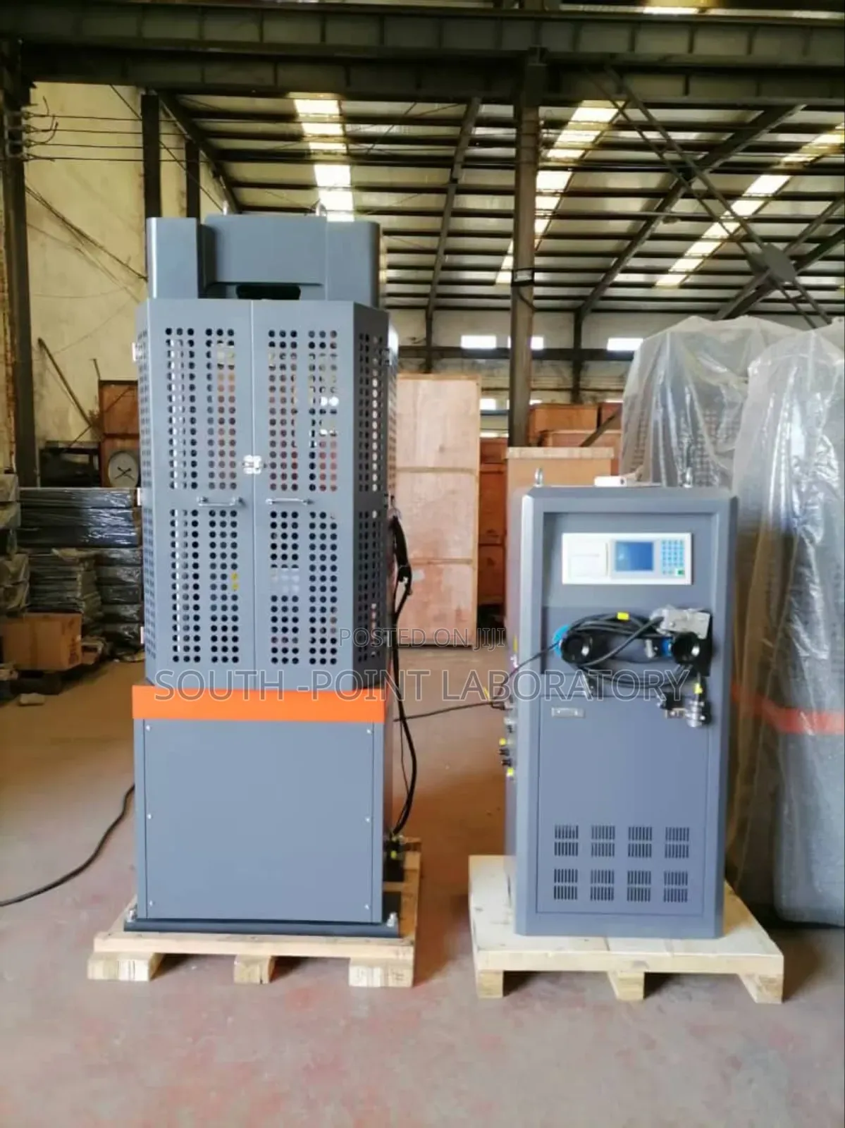 Digital Universal Testing Machine 1000kn