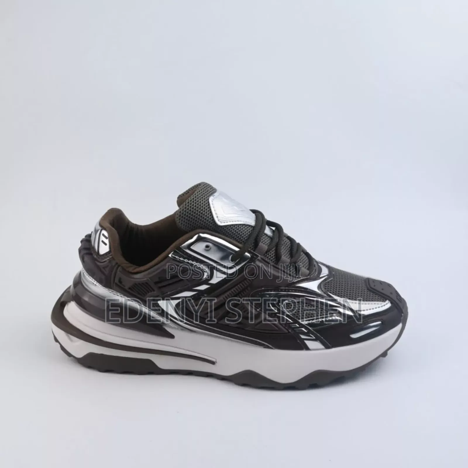 Classic Sneaker