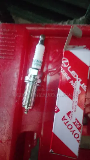 Engine Plug Toyota Prado 2tr